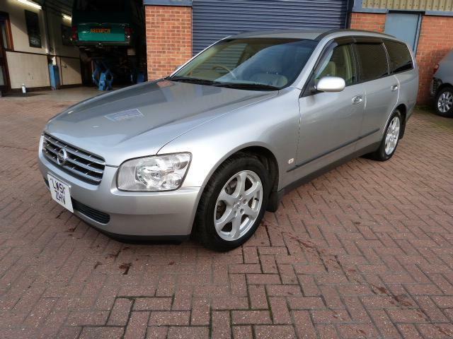 2002 Nissan Stagea