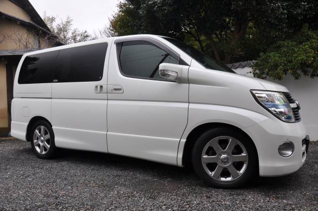 2009 Nissan Elgrand 3.5 Highway Star