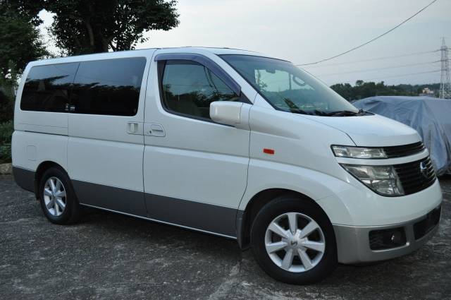 2002 Nissan Elgrand 3.5 XL 4WD Leather (Deposit Taken)