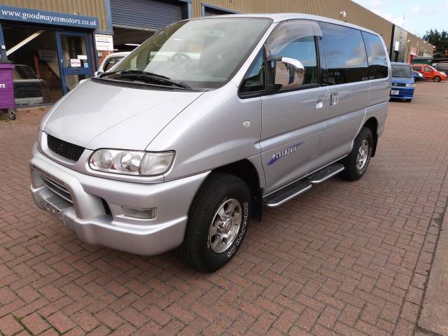 2005 Mitsubishi Delica 3.0i Space Gear Chamonix Model