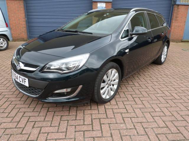 Vauxhall Astra 2.0 CDTi 16V Elite 5dr Auto Estate Diesel Green