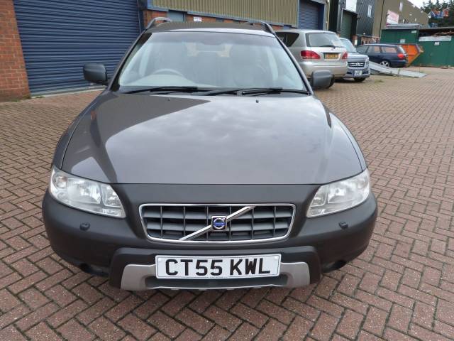 2005 Volvo XC70 2.4 D5 SE 5dr [185]