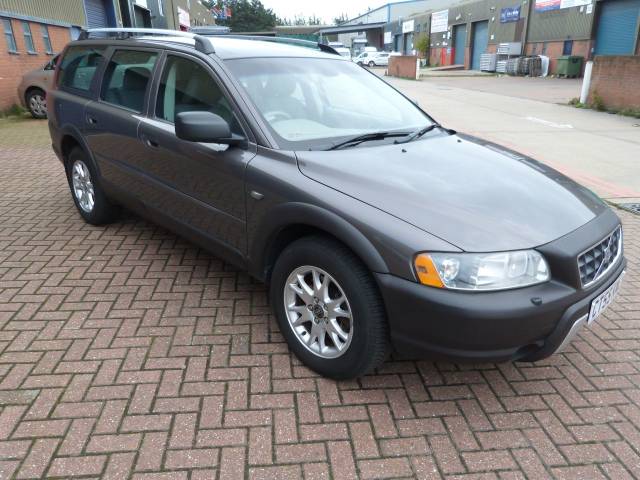 2005 Volvo XC70 2.4 D5 SE 5dr [185]