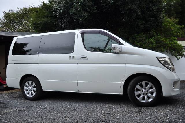 2005 Nissan Elgrand XL 3.5i Auto