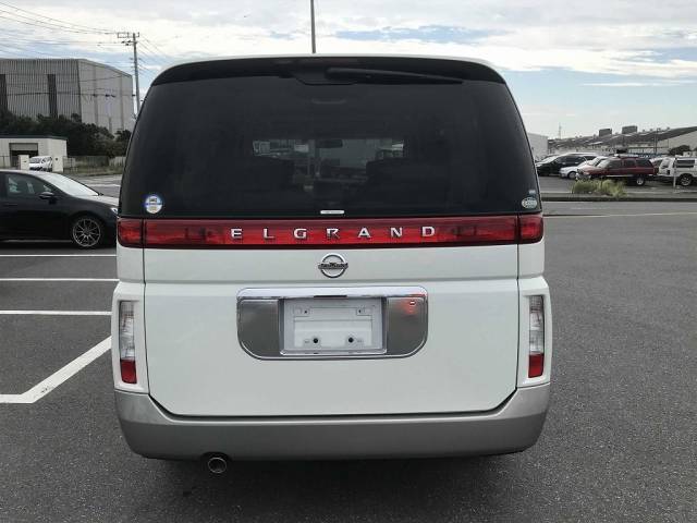 2003 Nissan Elgrand 3.5 XL Only 15,000 Miles