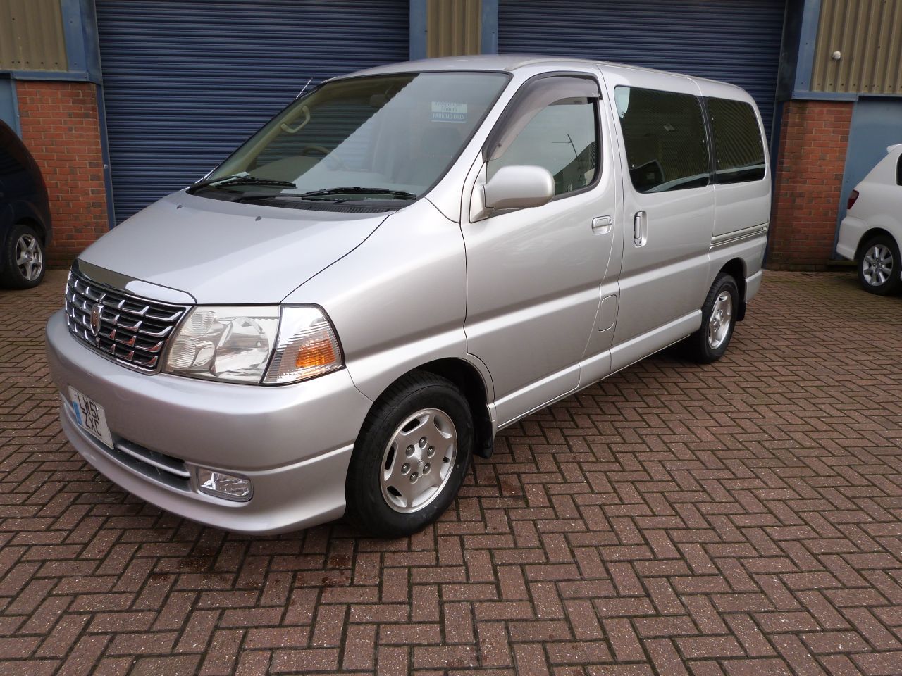 2002 Toyota Hiace