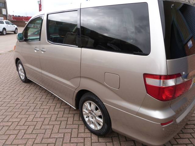 2002 Toyota Alphard 3.0 MZ