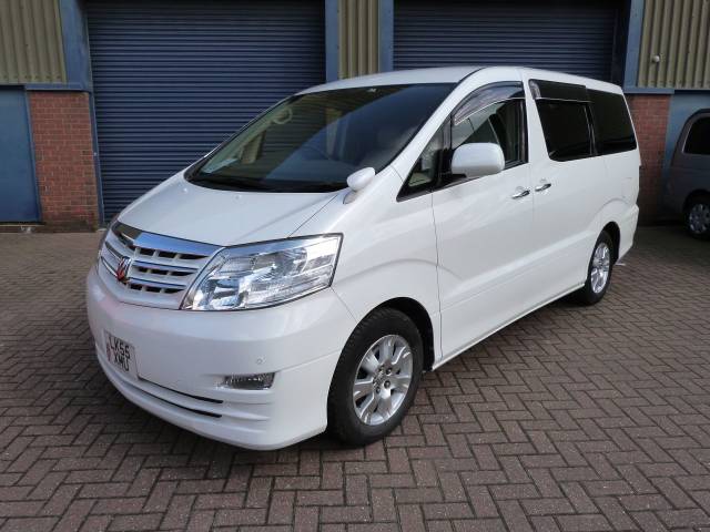 Toyota Alphard 2.4 V AX L Edition MPV Petrol White