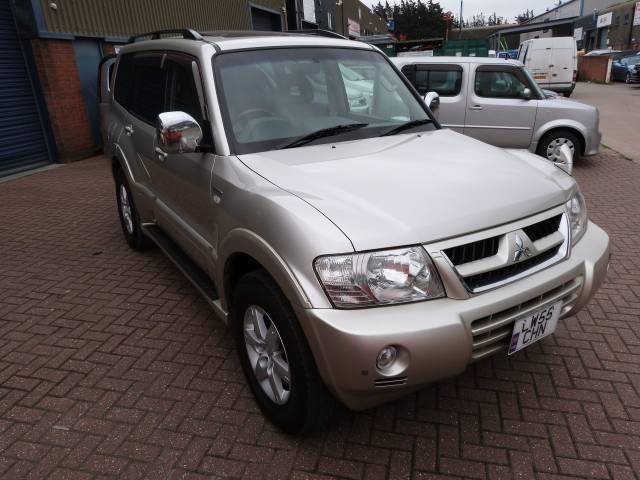 2005 Mitsubishi Pajero Super Exceed 3.5i Auto DEPOSIT TAKEN