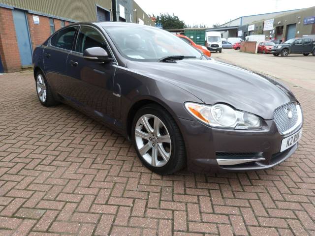 2009 Jaguar XF 3.0d V6 Luxury 4dr Auto