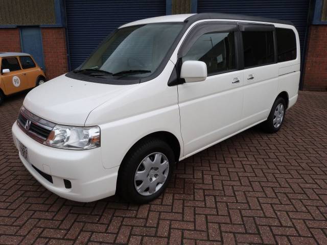 Honda Stepwagon G Spec 2.0i V-Tec Auto 32,000 Miles MPV Petrol White