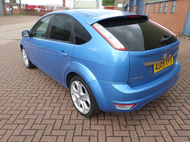 2009 Ford Focus 1.8 Titanium 5dr