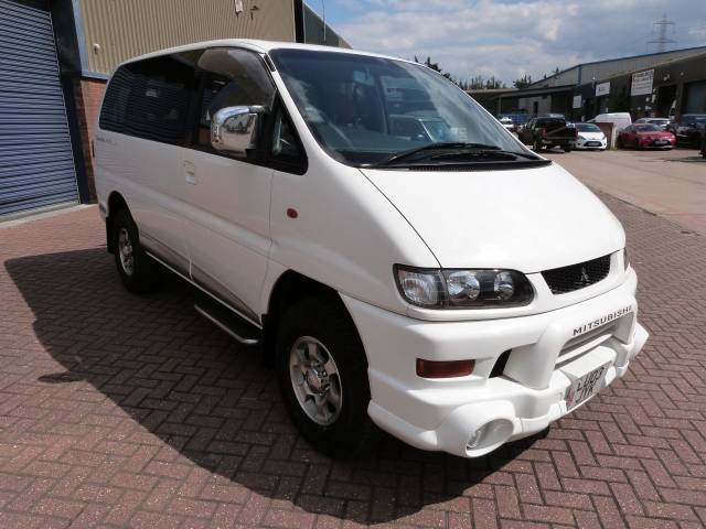 2003 Mitsubishi Delica Chamonix 3.0i Auto