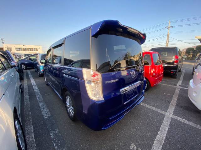 2010 Honda Stepwagon Spada 2.0 Z Model (DEPOSIT TAKEN)