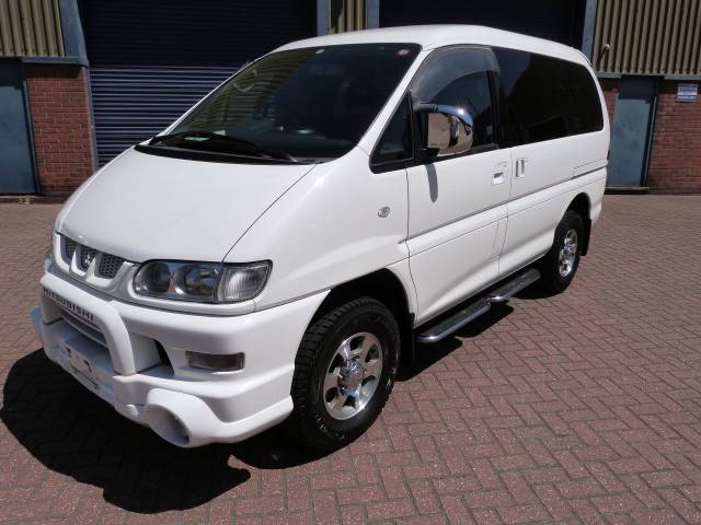 Mitsubishi Delica 3.0 Spacegear Active Field Edition (DEPOSIT TAKEN) MPV Petrol White