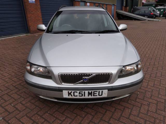 2002 Volvo V70 2.4 140 SE 5dr Auto