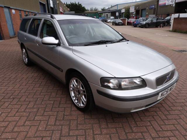 2002 Volvo V70 2.4 140 SE 5dr Auto