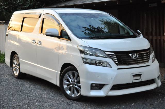 Toyota Vellfire 3.5 350Z (DEPOSIT TAKEN) MPV Petrol White