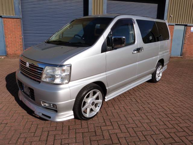 Nissan Elgrand 4WD 3.5i Auto MPV Petrol Silver