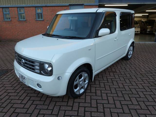 Nissan Cube Cubic Cubic 1.4i Auto 7 Seats Hatchback Petrol White