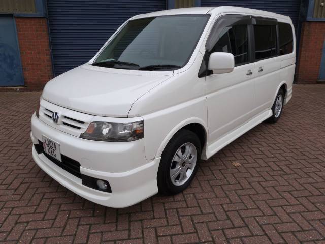 Honda Stepwagon Spada S Model 2.0i Auto MPV Petrol White