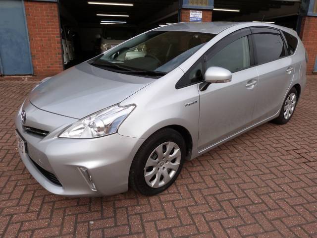Toyota Prius+ 1.8 5-Seater Hatchback Petrol / Electric Hybrid Silver