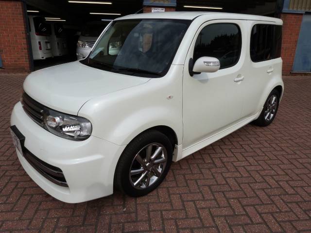 Nissan Cube Rider 1.5i Auto MPV Petrol White