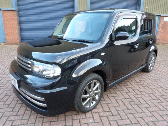 Nissan Cube Rider Black Line 1.5i Auto Hatchback Petrol Black