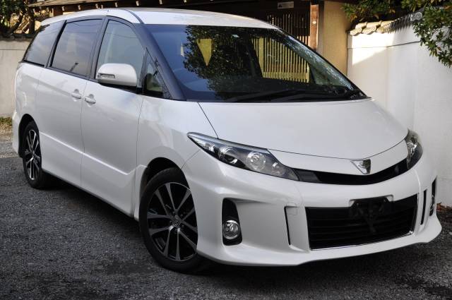 Toyota Estima Aeras 2.4iAuto (Waiting DVLA Reg No) MPV Petrol White