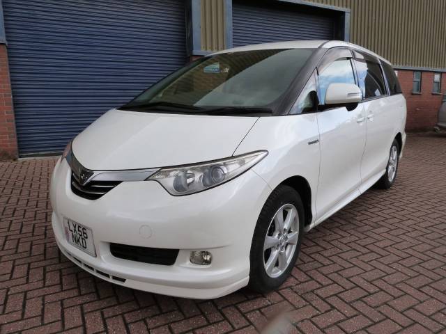 Toyota Estima Hybrid X Model 2.4i ULEZ Compliant MPV Petrol / Electric Hybrid White